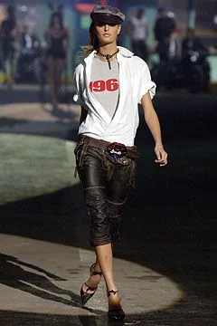 Look 3